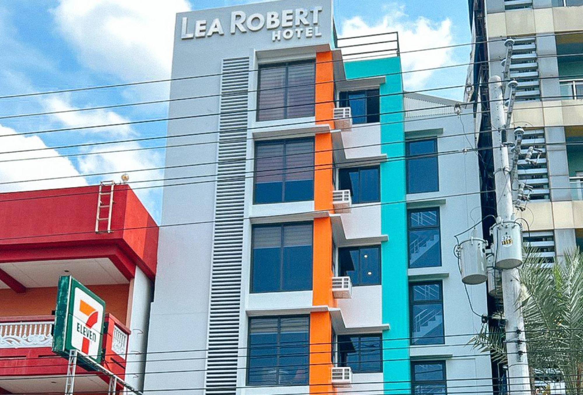 Lea Robert Hotel Angeles Pampanga By Reddoorz Buitenkant foto