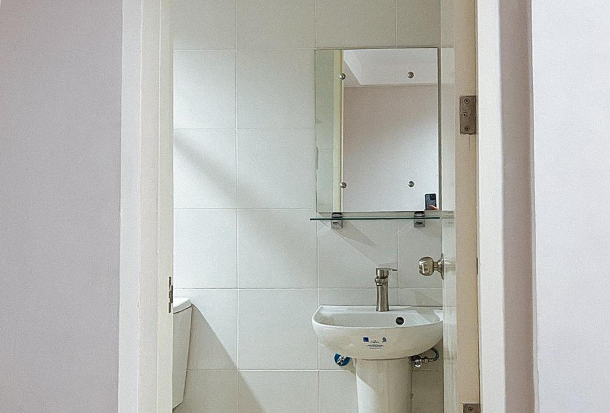 Lea Robert Hotel Angeles Pampanga By Reddoorz Buitenkant foto